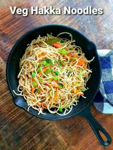 VEG HAKKA NOODLES